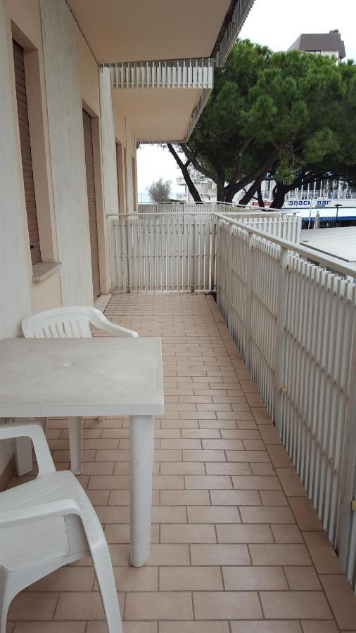 Residence Gallo - Walterigato Apartments Per Solo Famiglie Lido di Jesolo Exterior foto